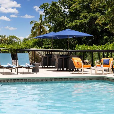 Hampton Inn Naples-Central Luaran gambar