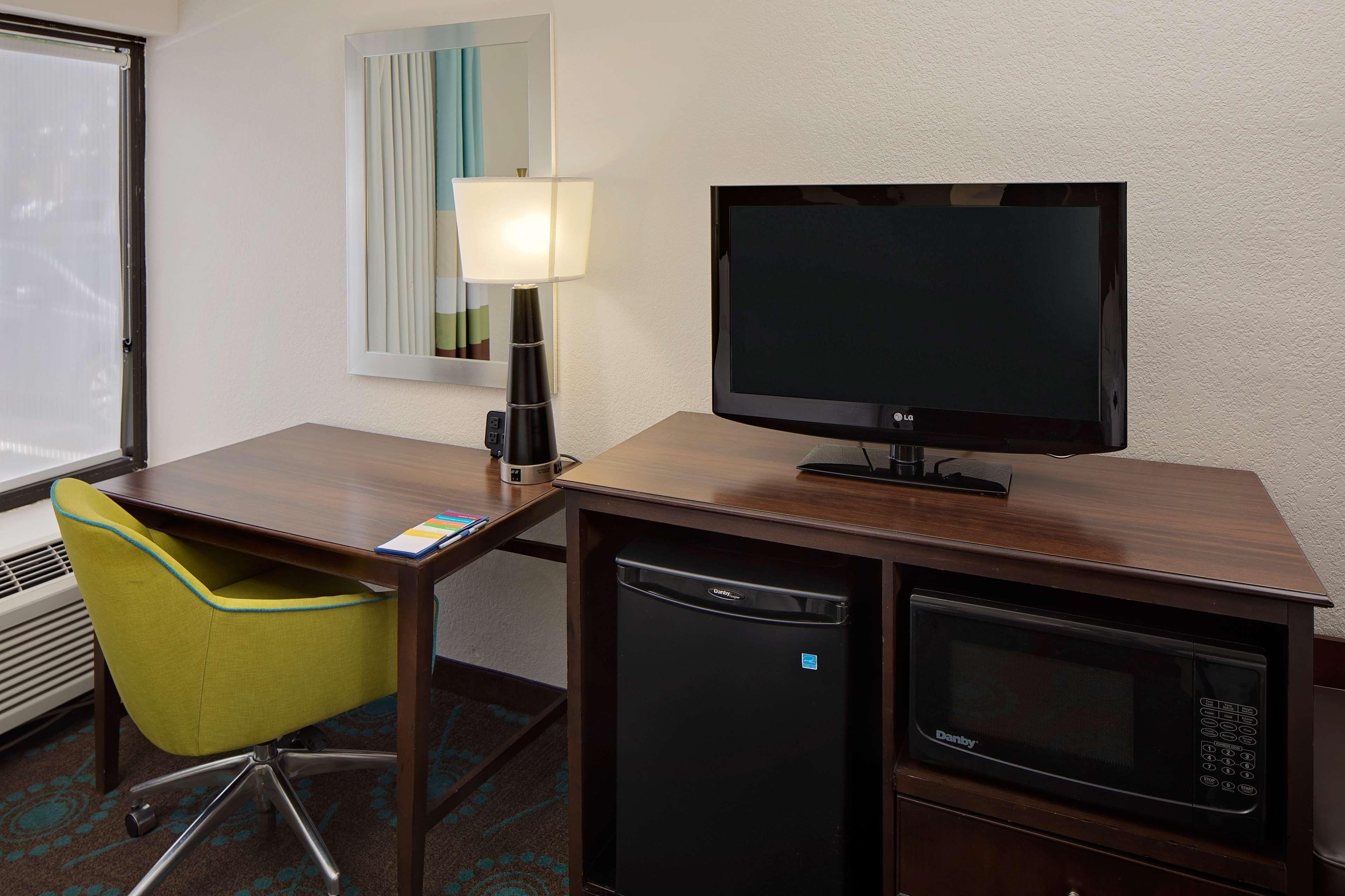 Hampton Inn Naples-Central Luaran gambar