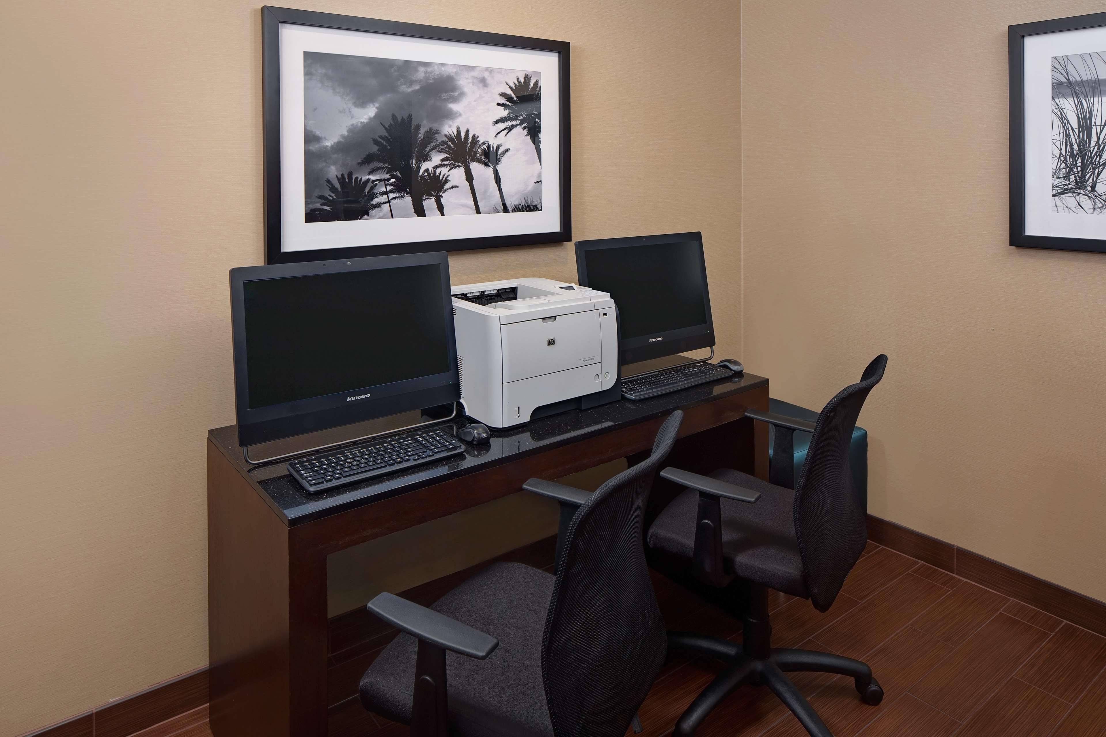 Hampton Inn Naples-Central Luaran gambar