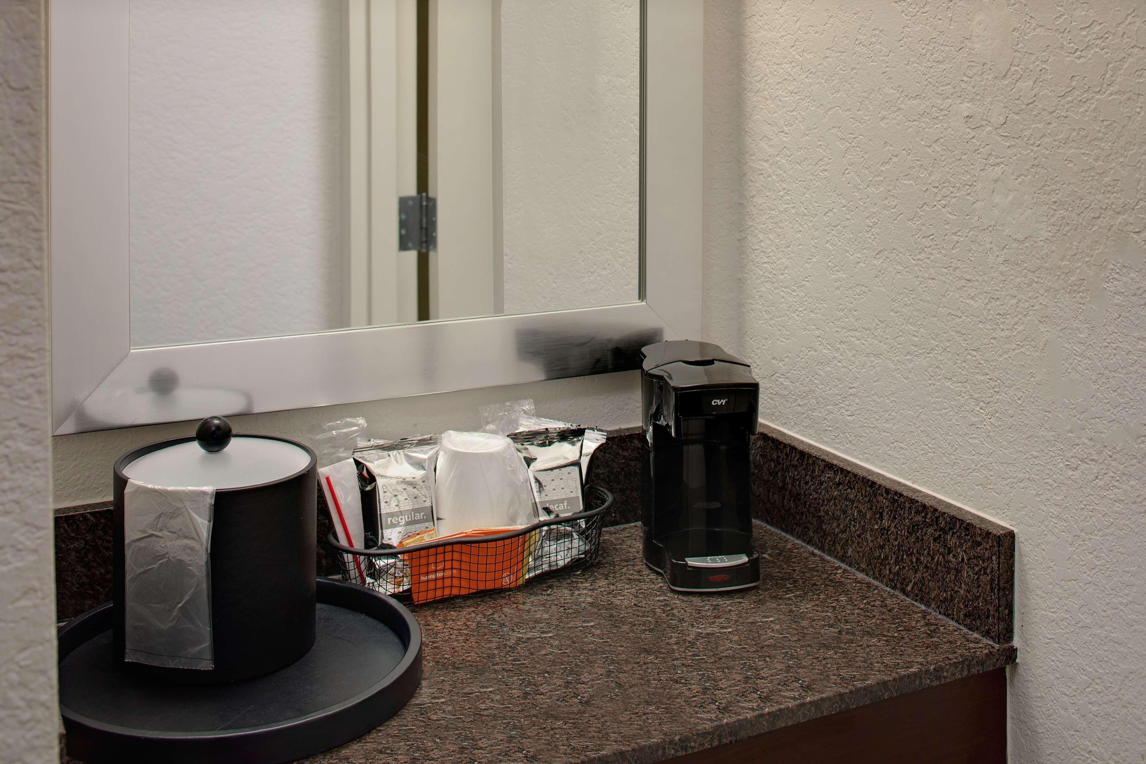 Hampton Inn Naples-Central Luaran gambar
