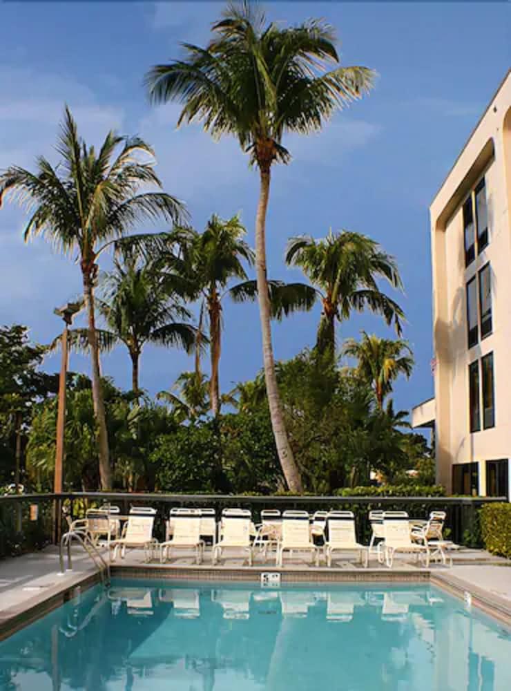 Hampton Inn Naples-Central Kemudahan gambar