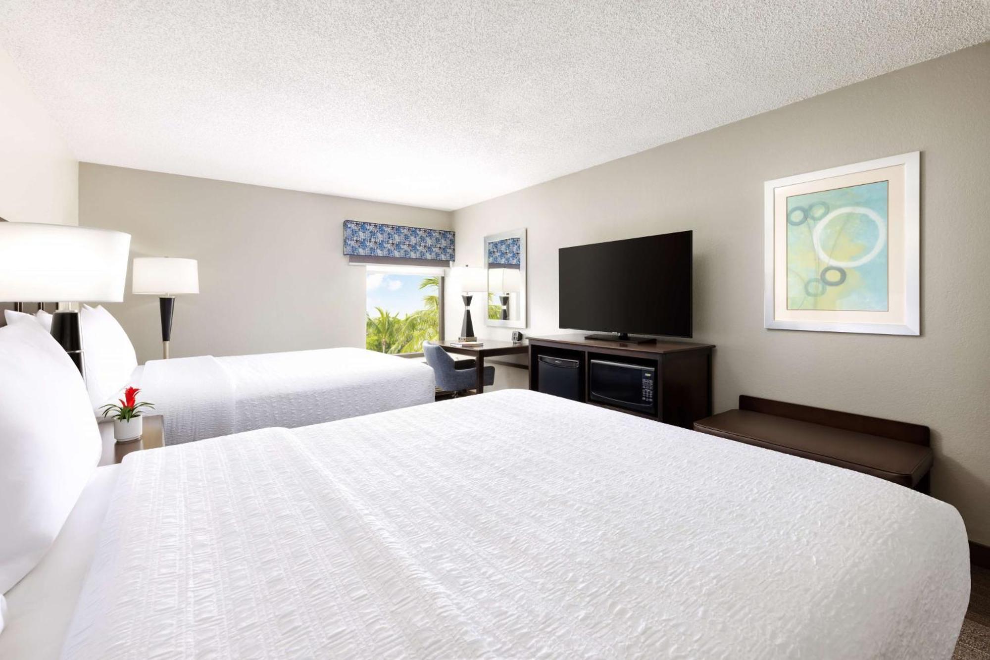 Hampton Inn Naples-Central Luaran gambar