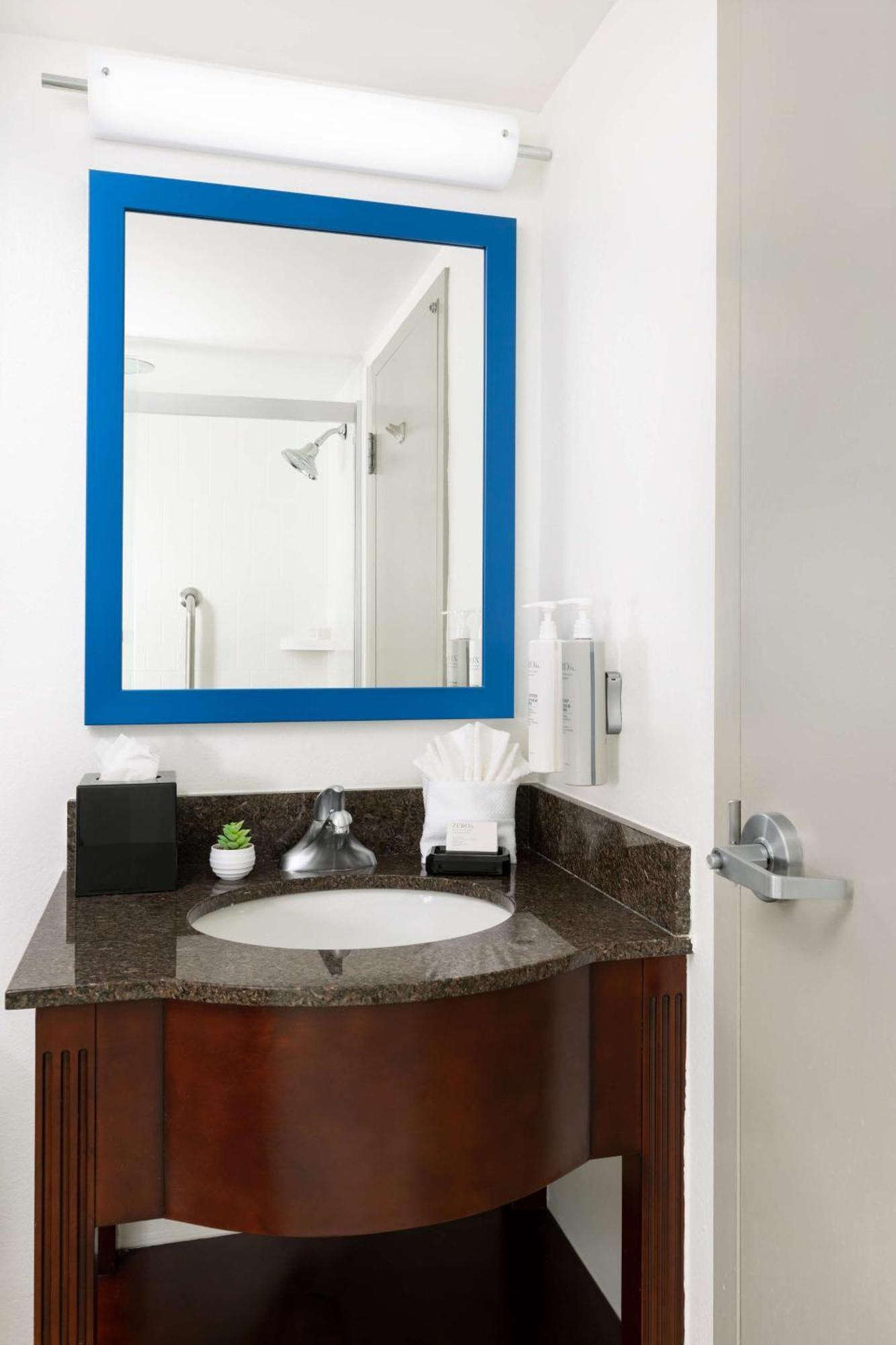 Hampton Inn Naples-Central Luaran gambar
