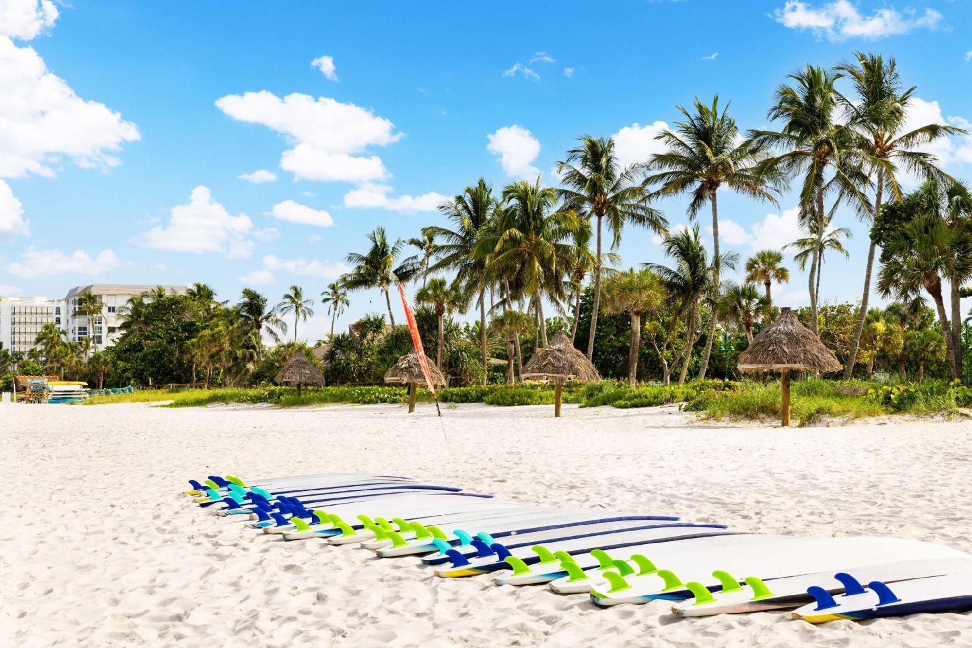 Hampton Inn Naples-Central Luaran gambar
