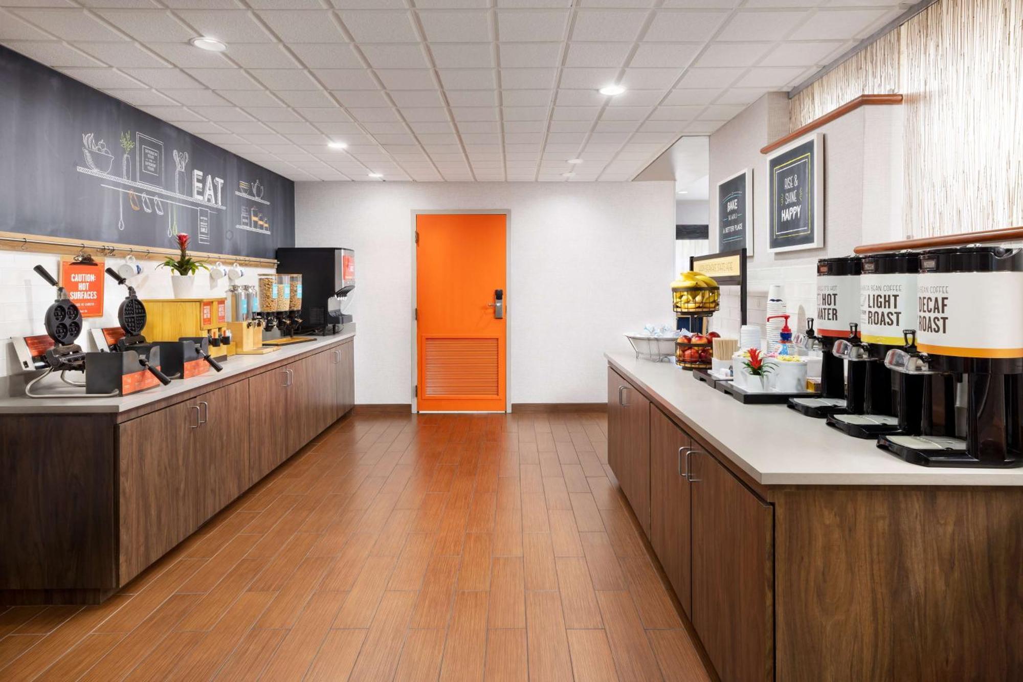Hampton Inn Naples-Central Luaran gambar
